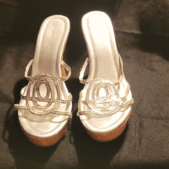 3/$40- Cork Wedge sandals, size 8.5 - Picture 3 of 8